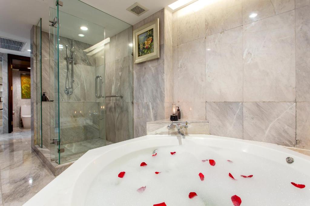 Ramada Plaza by Wyndham Bangkok Menam Riverside Ramada Plaza by Wyndham Bangkok Menam Riverside