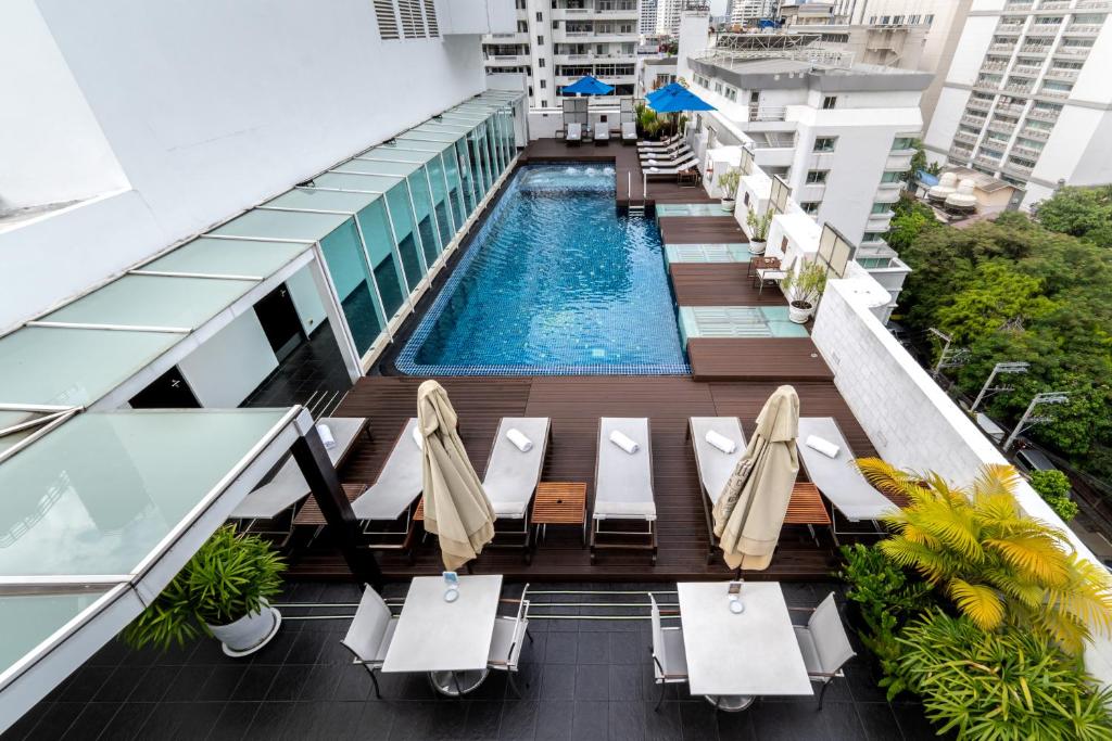Night Hotel Bangkok - Sukhumvit 15 Night Hotel Bangkok - Sukhumvit 15