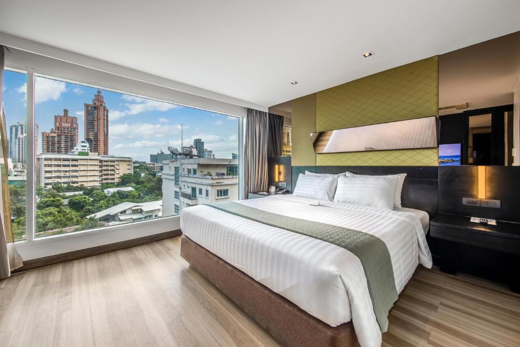 Golden Tulip Mandison Suites Golden Tulip Mandison Suites