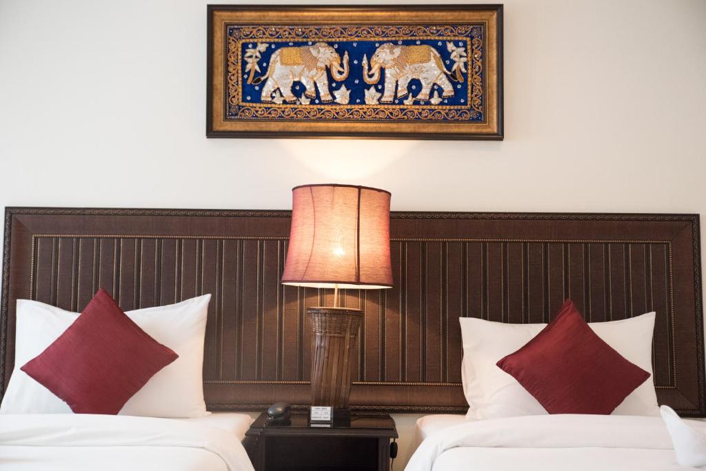 True Siam Rangnam Hotel True Siam Rangnam Hotel