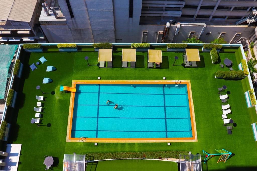 Evergreen Place Siam by UHG Evergreen Place Siam by UHG