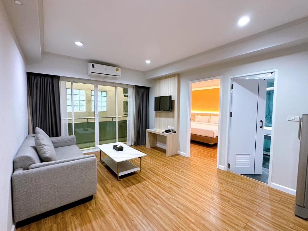 Miloft Sathorn Hotel - SHA Plus Certified Miloft Sathorn Hotel - SHA Plus Certified