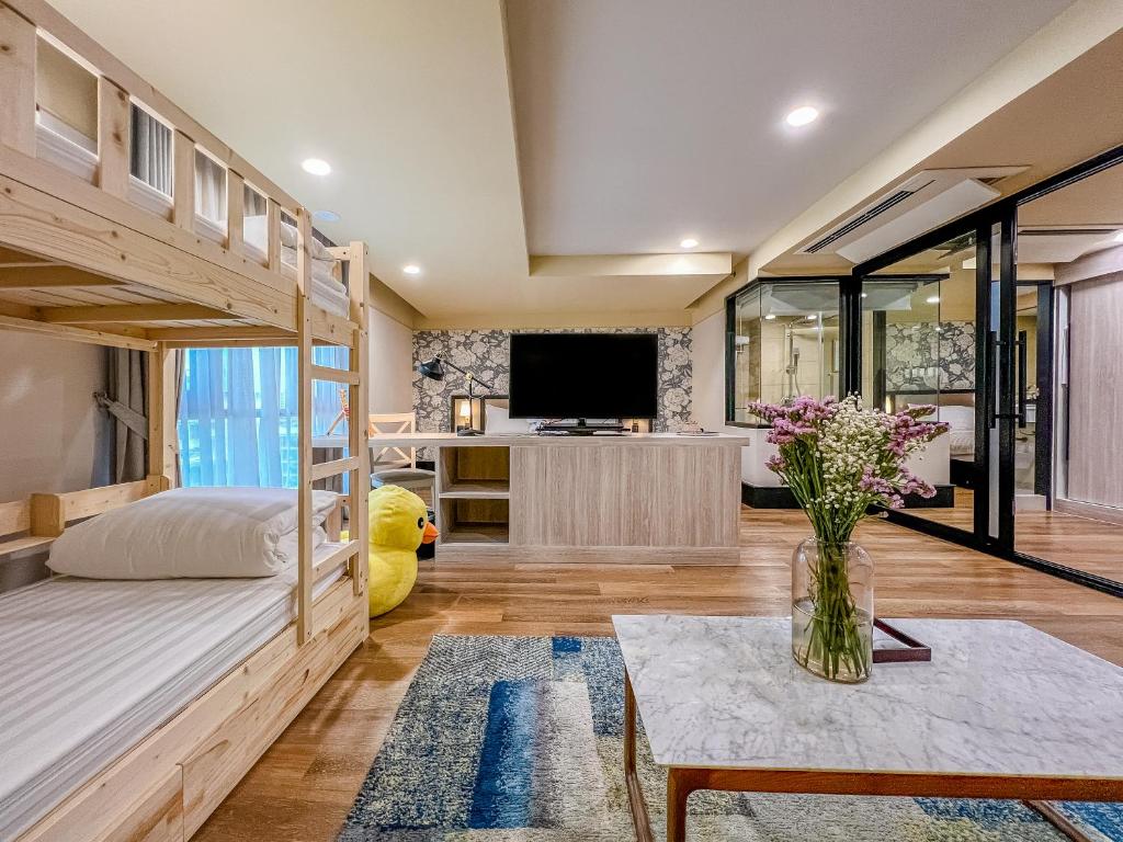 Oakwood Hotel & Residence Bangkok Oakwood Hotel & Residence Bangkok