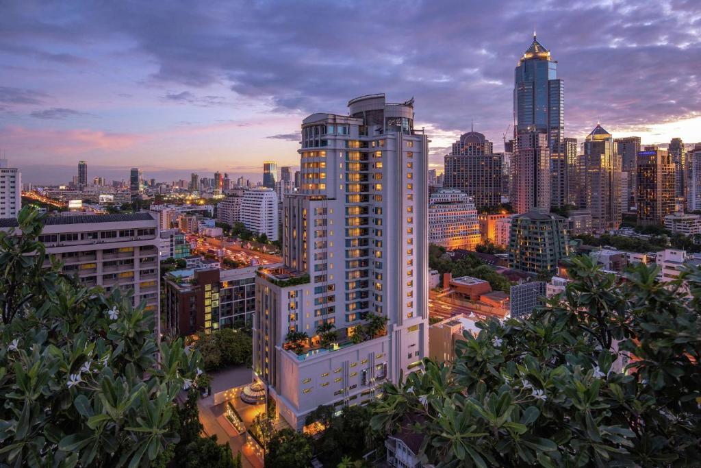 DoubleTree by Hilton Bangkok Ploenchit DoubleTree by Hilton Bangkok Ploenchit