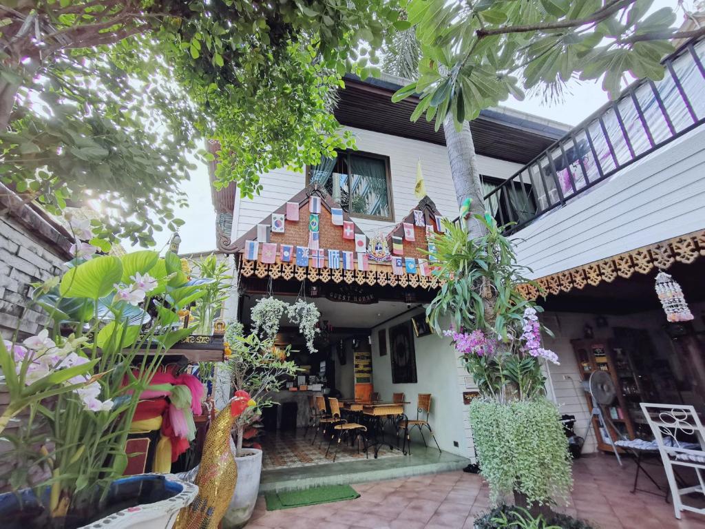 TAVEE Guesthouse TAVEE Guesthouse