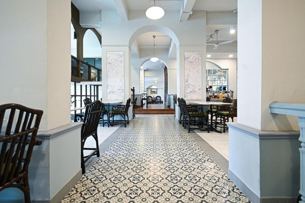 The Krungkasem Srikrung Hotel