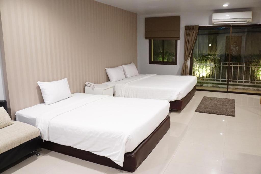 The One Residence Hotel