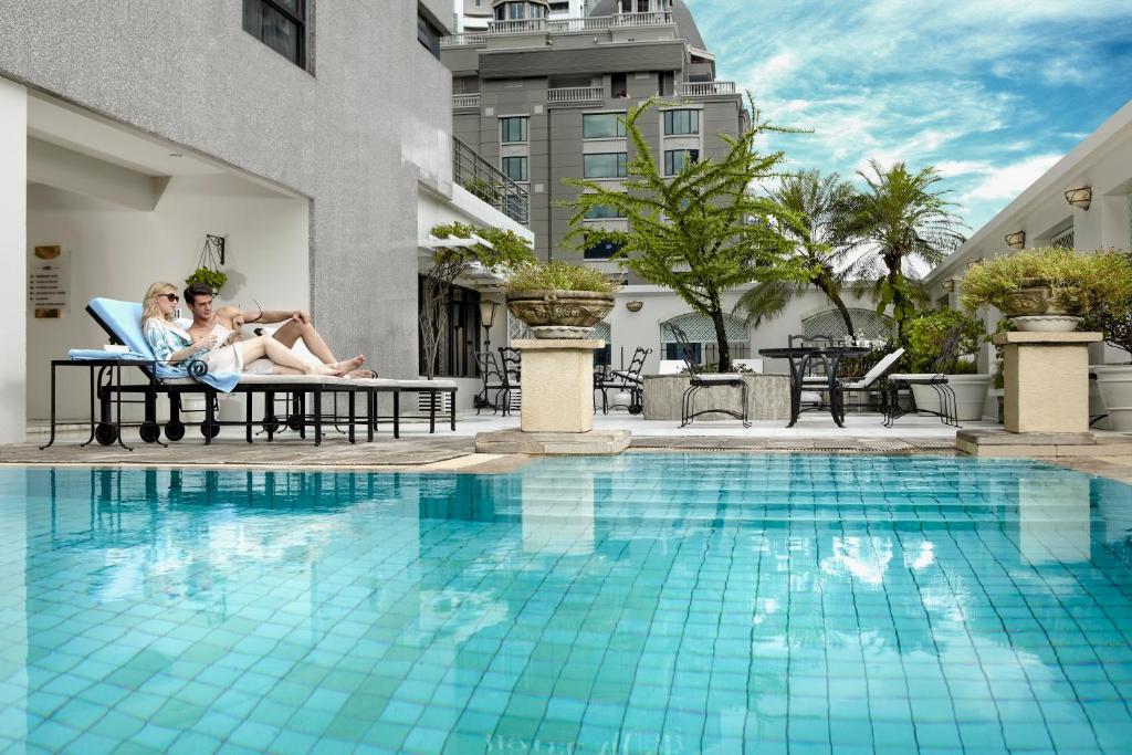 Cape House Langsuan Hotel