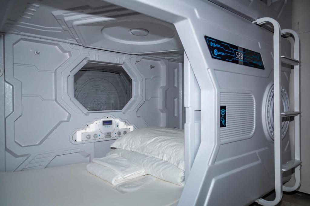 Kiwi Capsule Hotel Kiwi Capsule Hotel