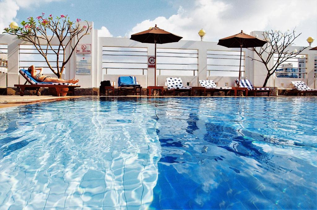 Zenith Sukhumvit Hotel Zenith Sukhumvit Hotel