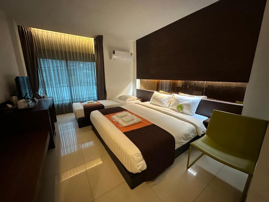Collection O The Bangkok Airport Link Suite