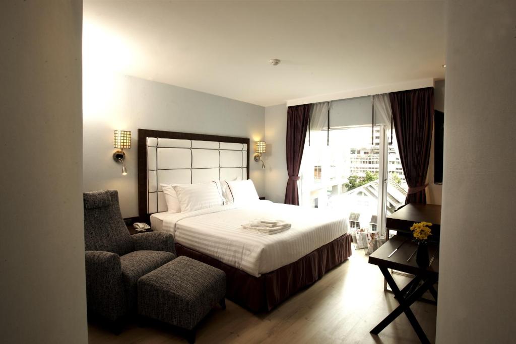 Sukhumvit Suites Hotel Sukhumvit Suites Hotel