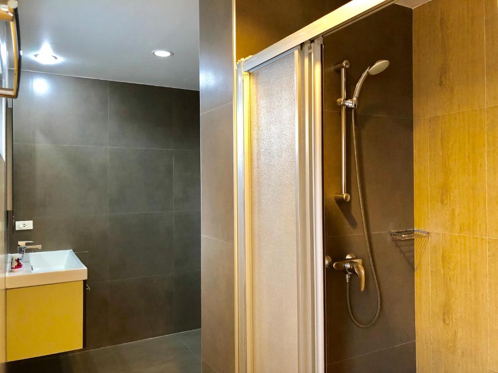 14 Place Sukhumvit Suites 14 Place Sukhumvit Suites