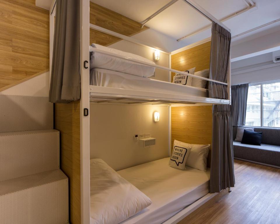 Bed One Block Hostel