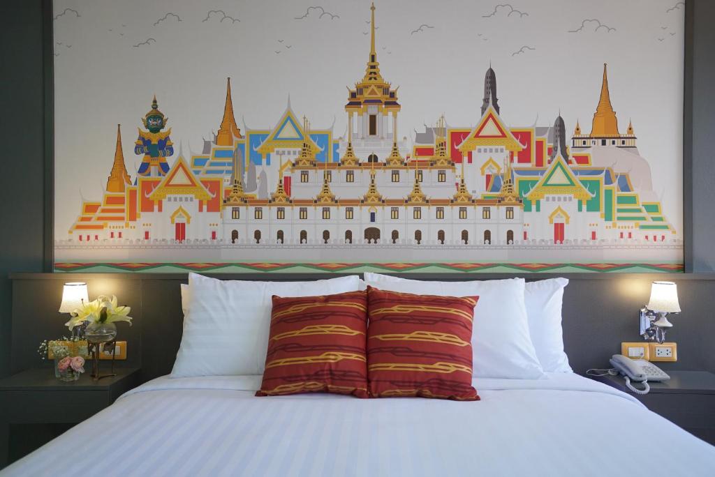 The Qube fifty Hotel