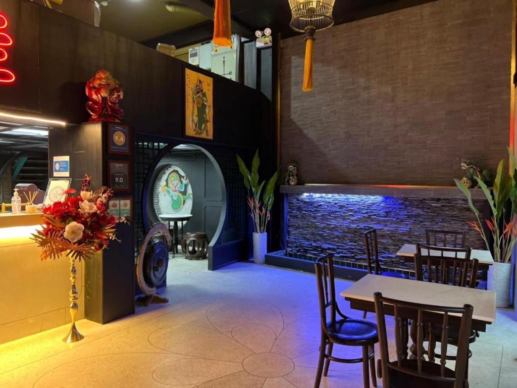 2499 Heritage Chinatown Bangkok Hotel By RoomQuest 2499 Heritage Chinatown Bangkok Hotel By RoomQuest
