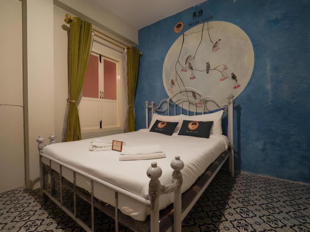 2499 Heritage Chinatown Bangkok Hotel By RoomQuest 2499 Heritage Chinatown Bangkok Hotel By RoomQuest