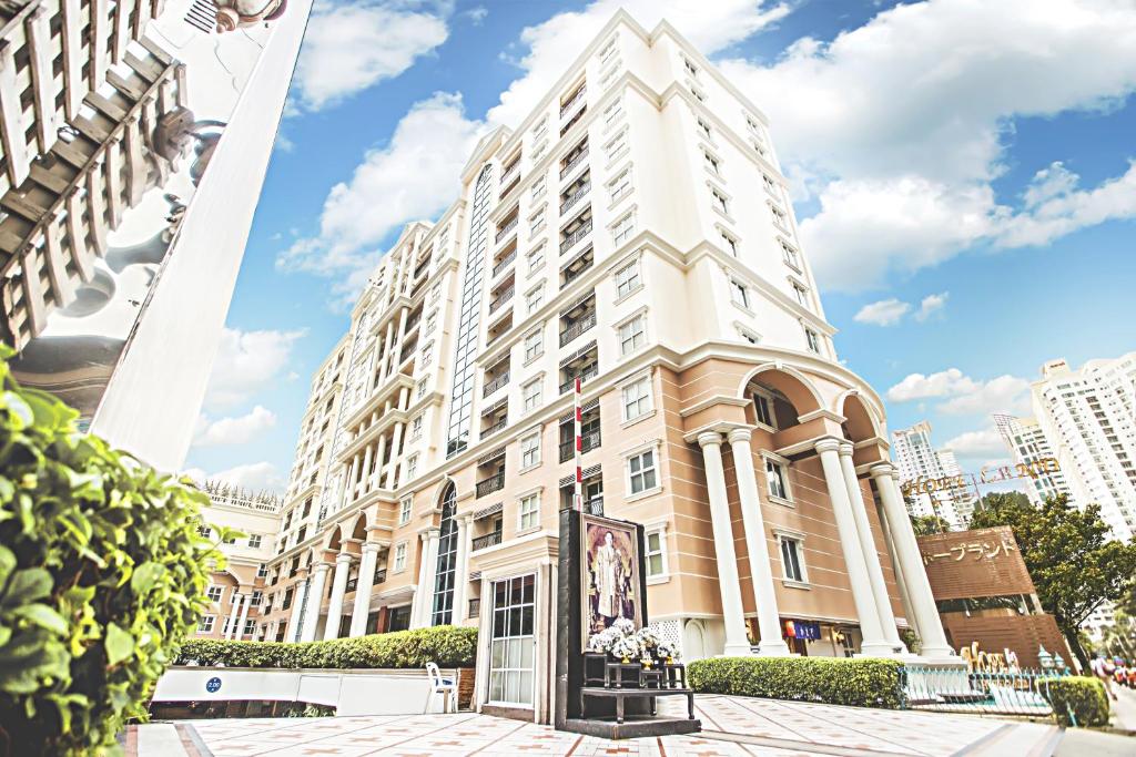Hope Land Hotel Sukhumvit 24 Hope Land Hotel Sukhumvit 24