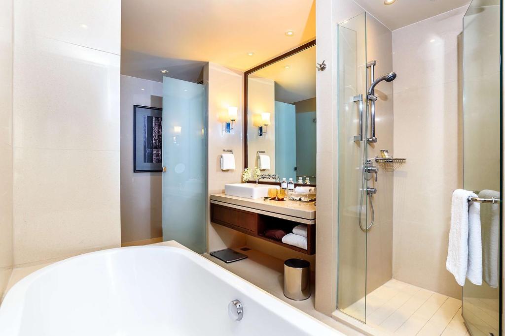 Hilton Bangkok Grande Asoke Hilton Bangkok Grande Asoke