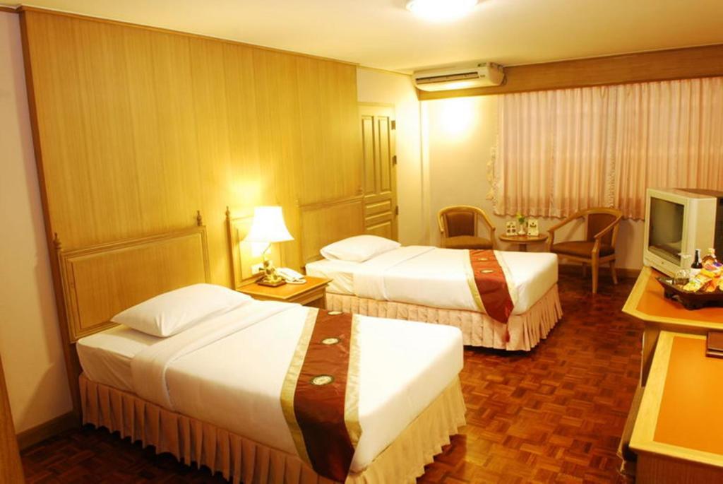 Silom Village Inn Silom Village Inn