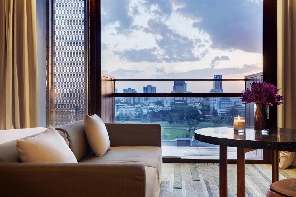 Hansar Bangkok Hotel Hansar Bangkok Hotel