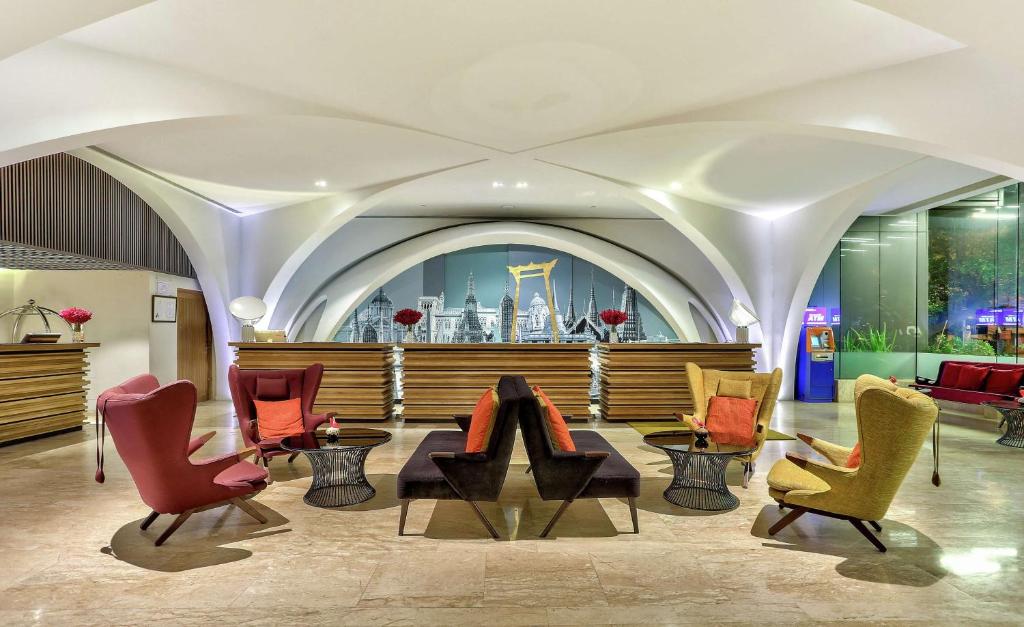 DoubleTree by Hilton Sukhumvit Bangkok DoubleTree by Hilton Sukhumvit Bangkok