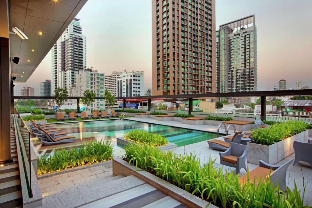DoubleTree by Hilton Sukhumvit Bangkok DoubleTree by Hilton Sukhumvit Bangkok