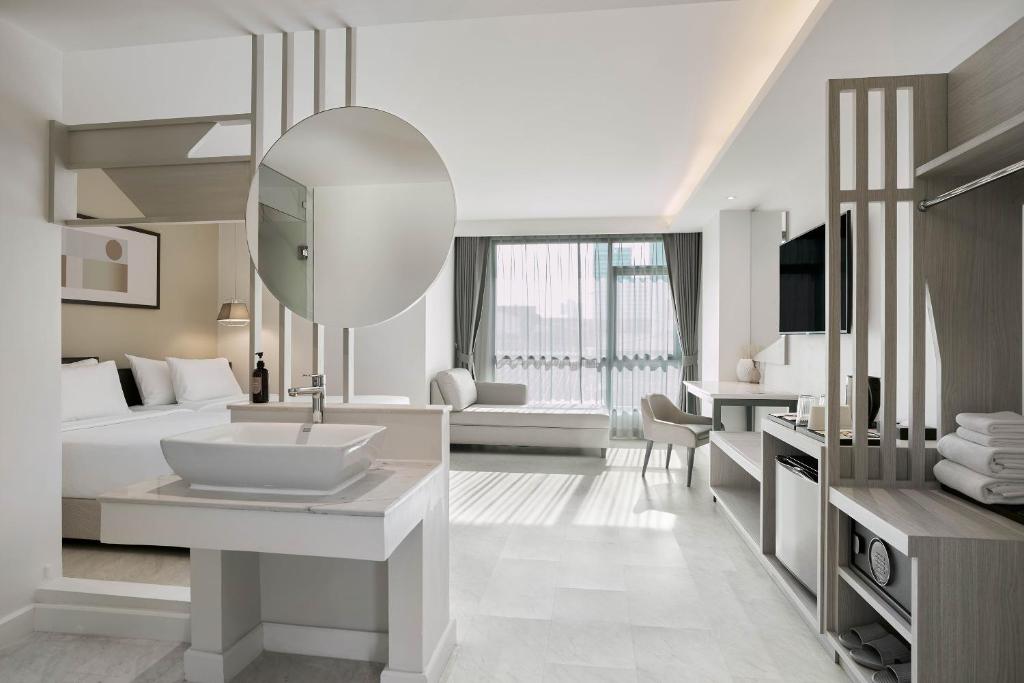 Livable Hotel Bangkok