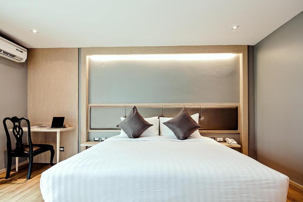 Three Sukhumvit Hotel - SHA Plus Certified Three Sukhumvit Hotel - SHA Plus Certified