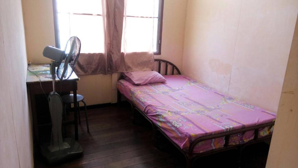 Anurak Guesthouse