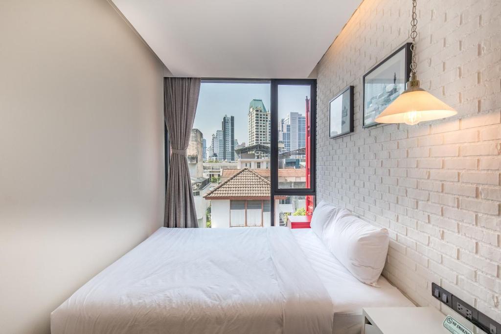 Sleep Box Sukhumvit 22 Sleep Box Sukhumvit 22