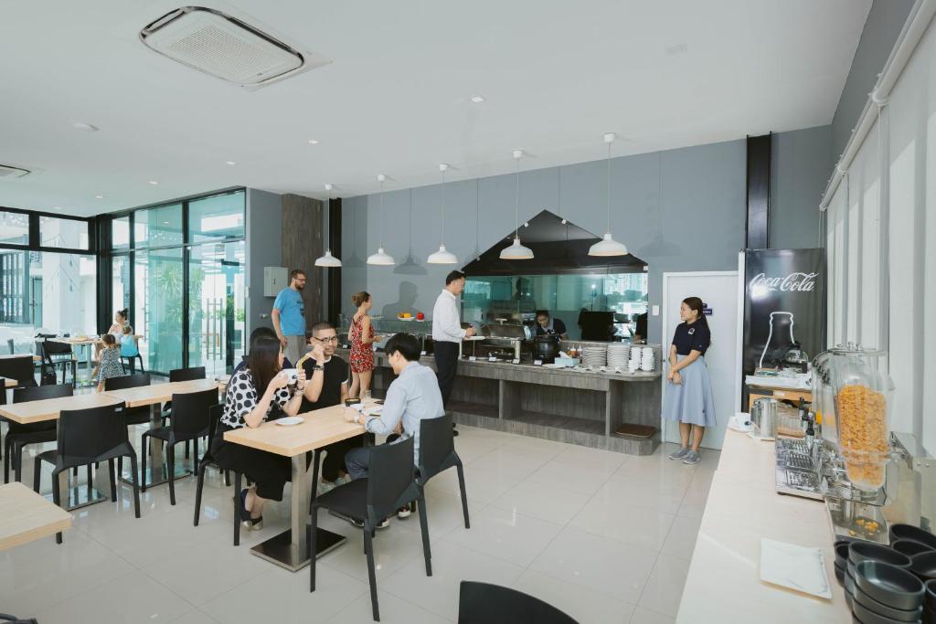 Kokotel Bangkok Sukhumvit 50 Kokotel Bangkok Sukhumvit 50