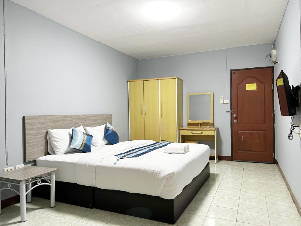 Goody Hotel