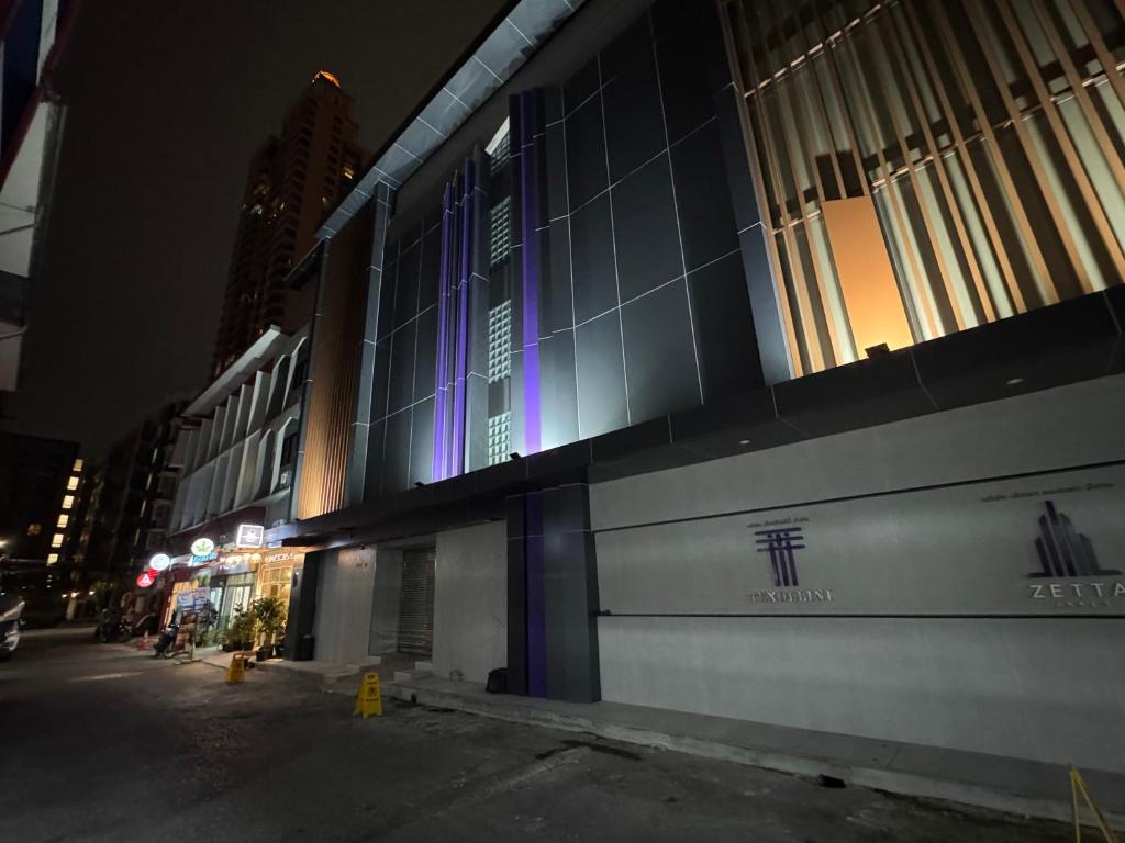Twenty Two Place Hostel - Sukhumvit 22 Twenty Two Place Hostel - Sukhumvit 22