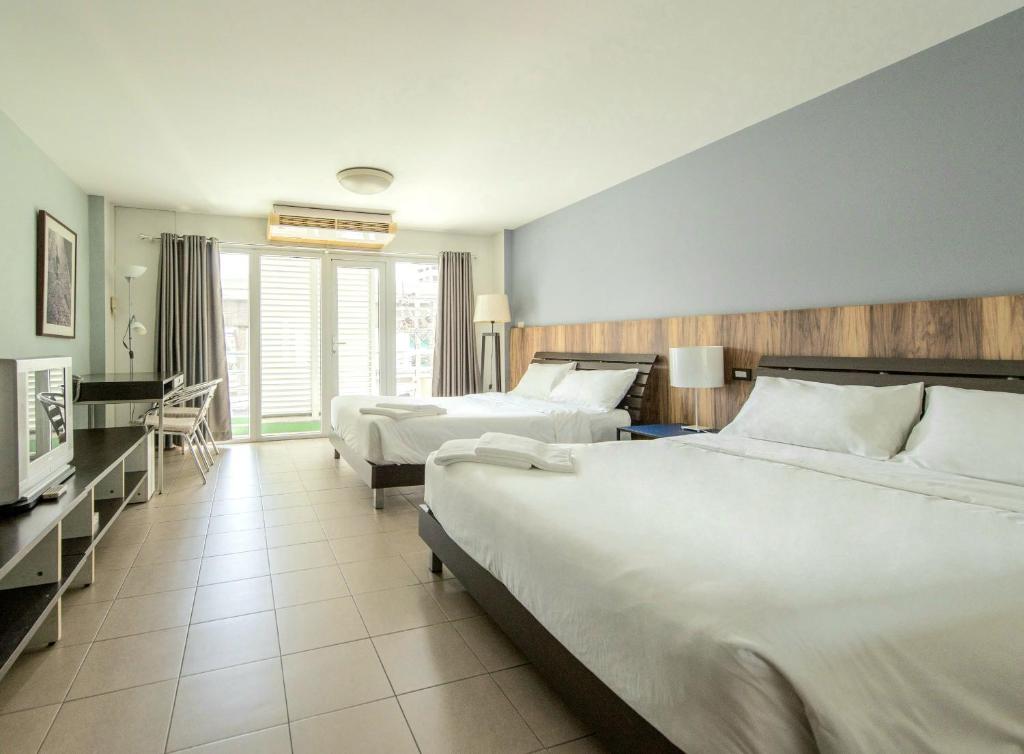 The Studio at Sathorn Terrace The Studio at Sathorn Terrace