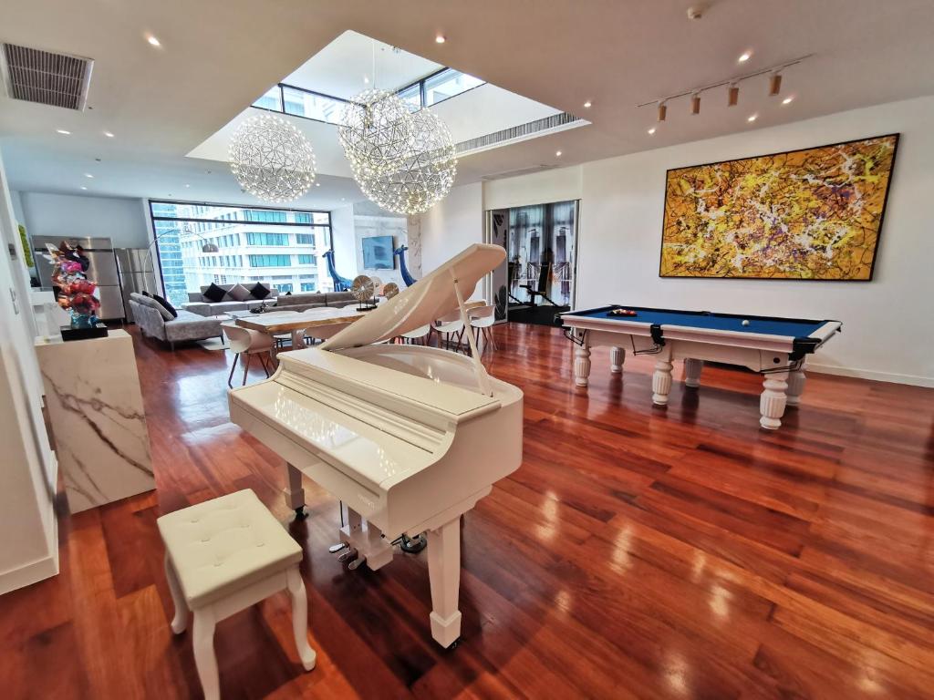 Benviar Tonson Residence Benviar Tonson Residence