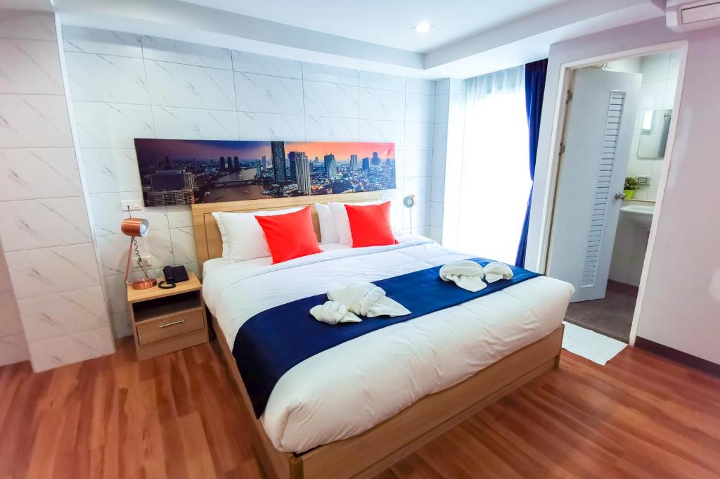 7 Days Premium Hotel at Icon Siam Station 7 Days Premium Hotel at Icon Siam Station