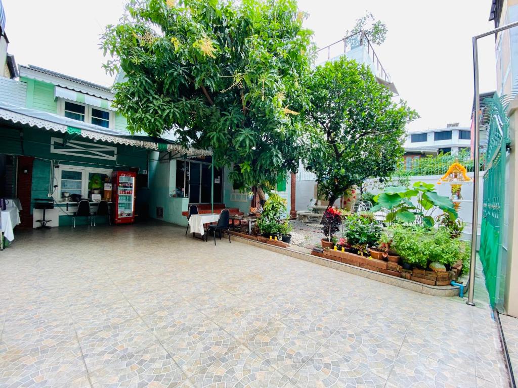 Green Garden Hostel Green Garden Hostel