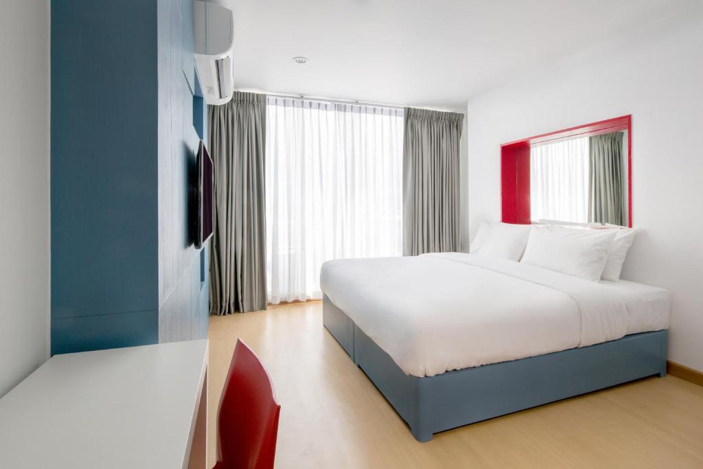 128 room and massage 128 room and massage