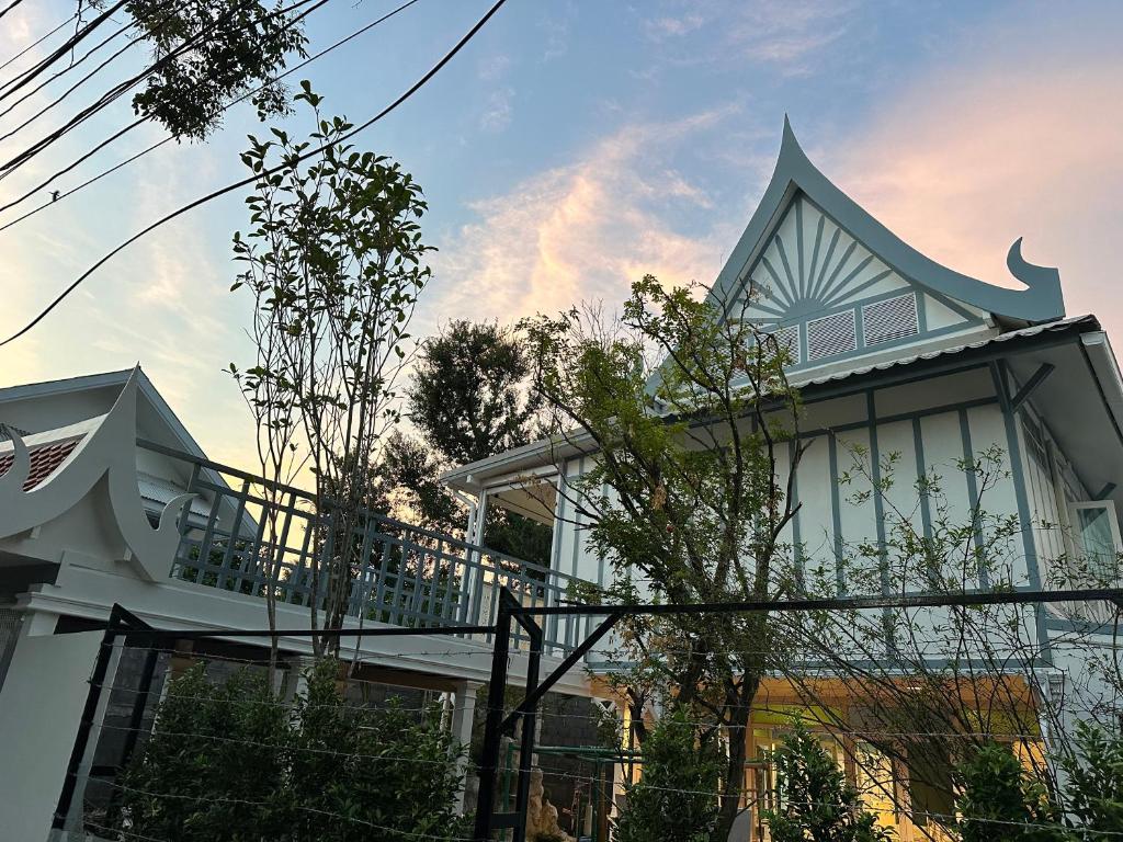 Baan Debtida Baan Debtida