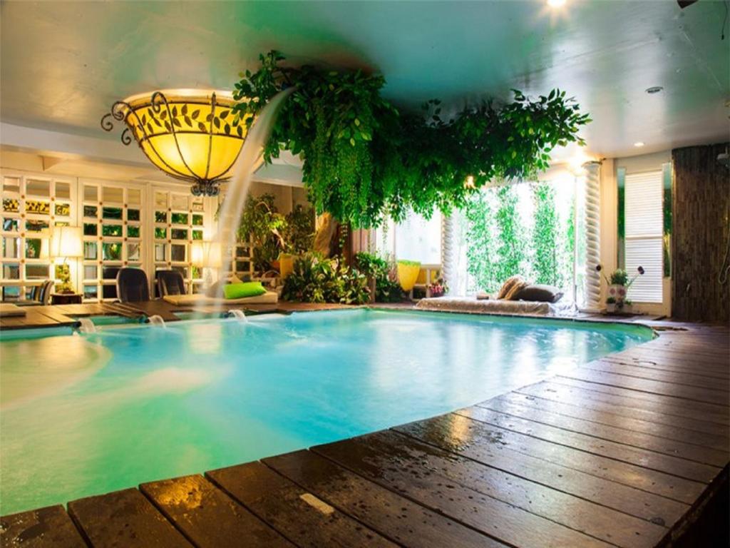 Diamond City Hotel SHA Certified Diamond City Hotel SHA Certified