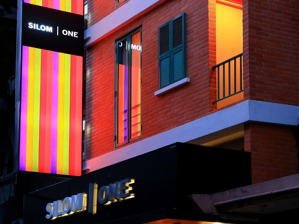 Silom One Silom One