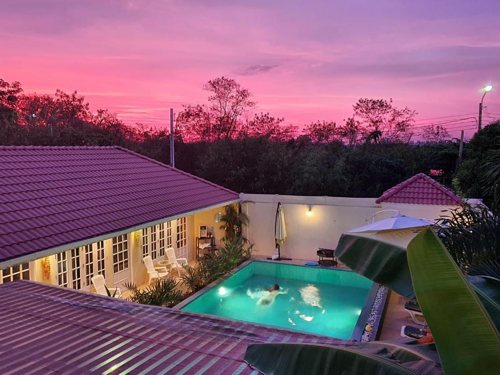 Barefeet Naturist Resort Barefeet Naturist Resort