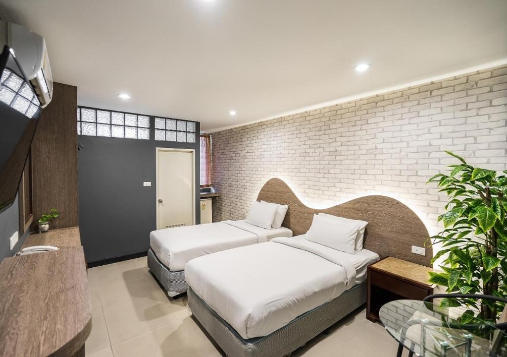 Ton Aor Place Hotel