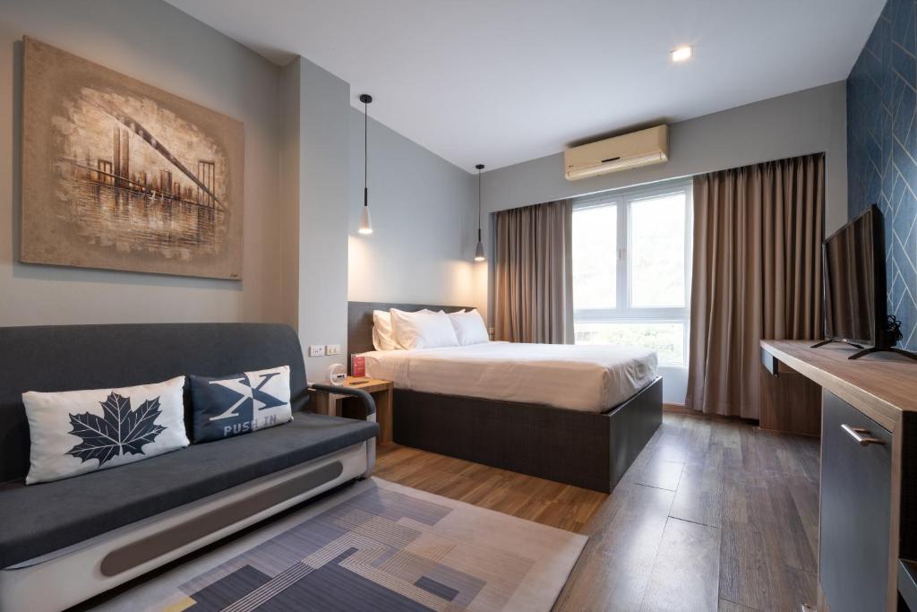 ICheck inn Gems Center Silom ICheck inn Gems Center Silom