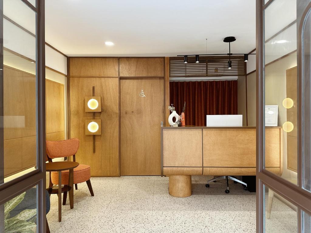 Parcel Hotel Bangkok Parcel Hotel Bangkok