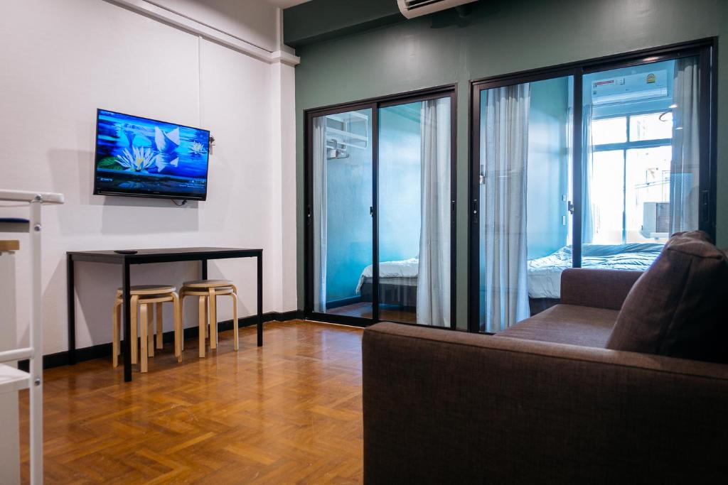 T3 TWO Bedrooms WIFI Full kitchen 1 min to BTS T3 TWO Bedrooms WIFI Full kitchen 1 min to BTS