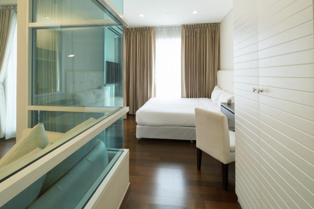Ivy Thonglor 55