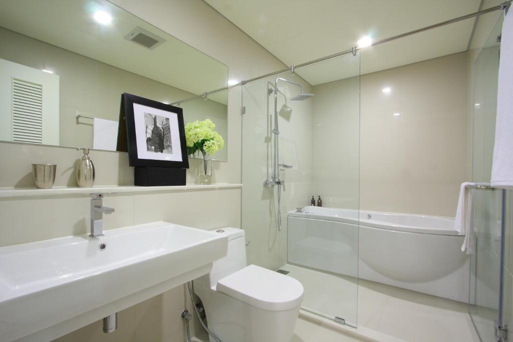 Ivy Thonglor 55