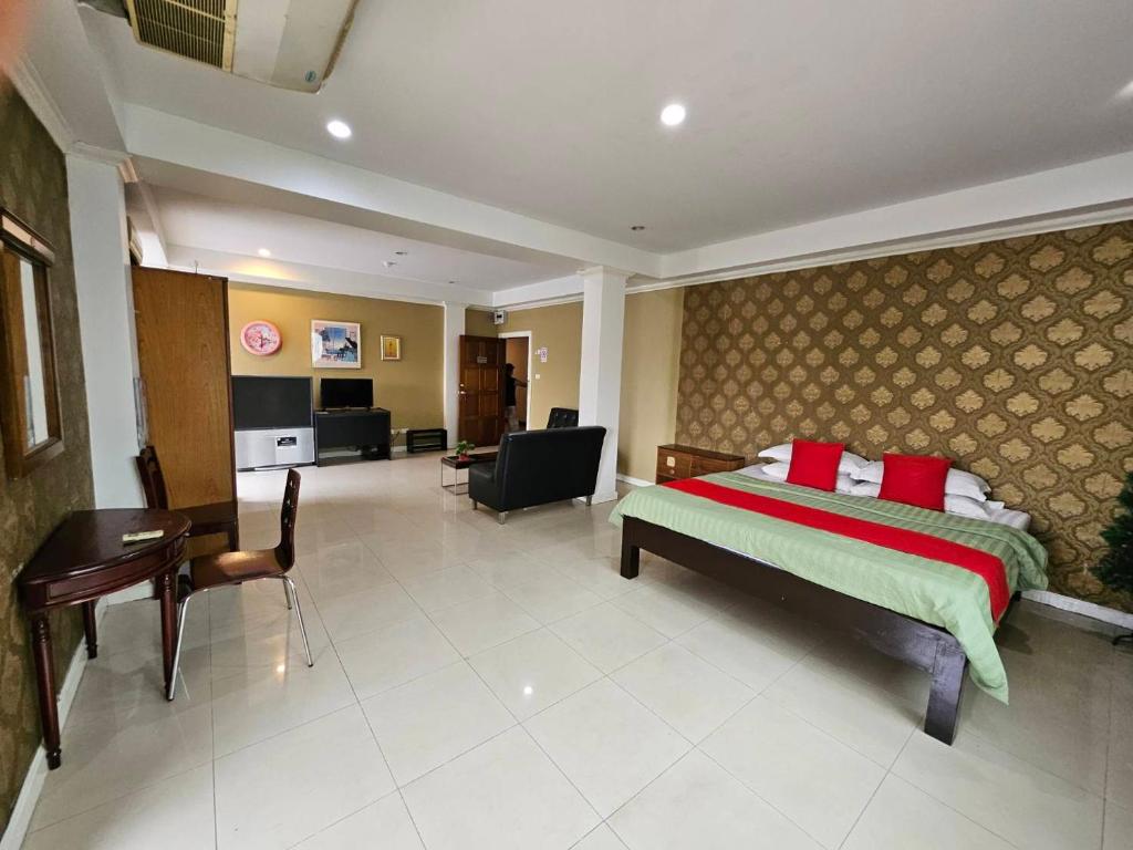 Royal Pimand Hotel Royal Pimand Hotel